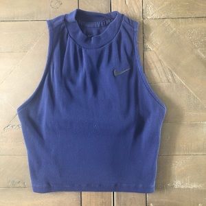 Nike Crop Top